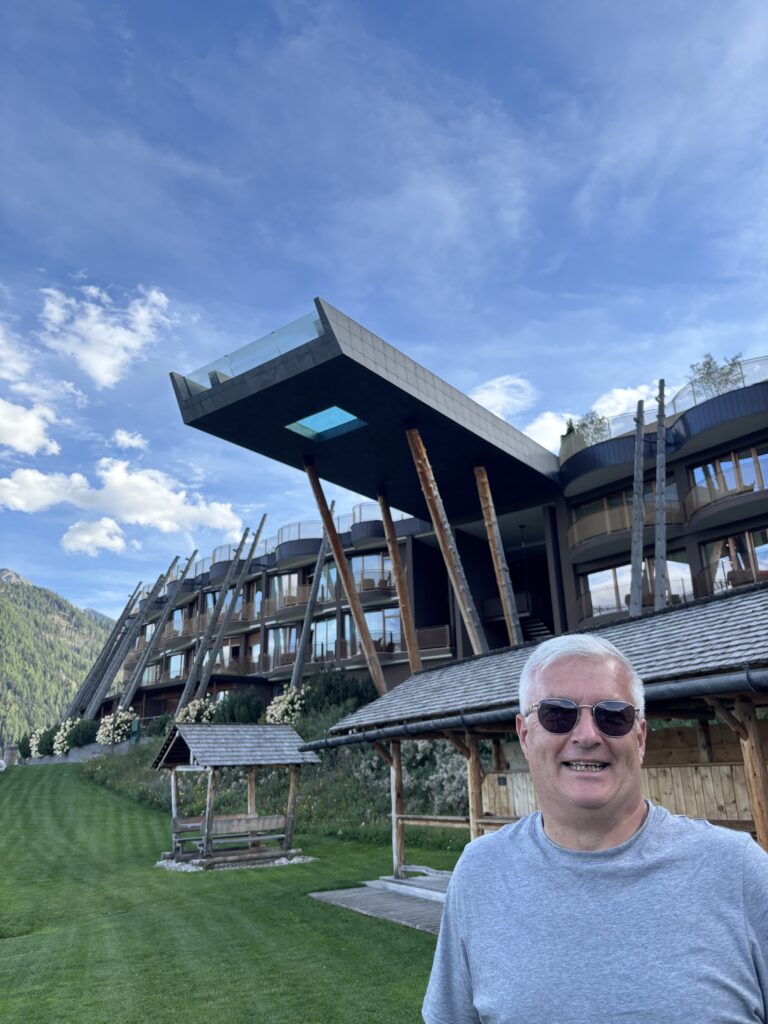 cantilevered pool